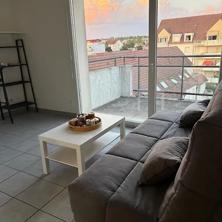 דירה Proche Republique Et Drapeau