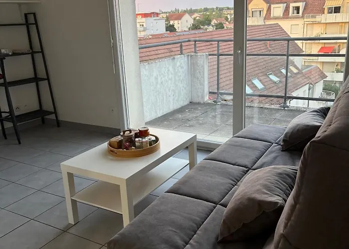 דירה Proche Republique Et Drapeau